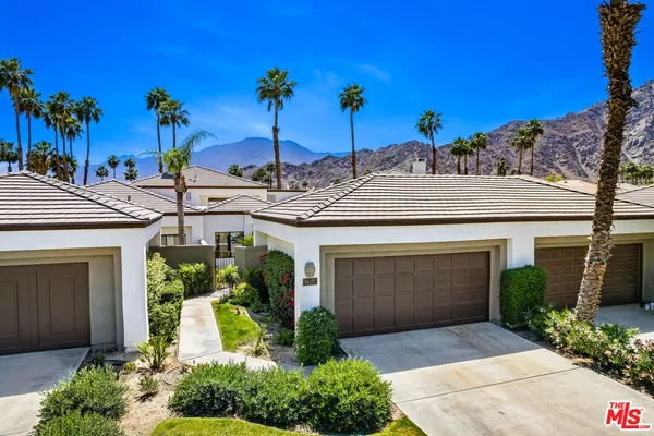 $2,950 | 54137 Oak-Hill, La Quinta, CA 92253