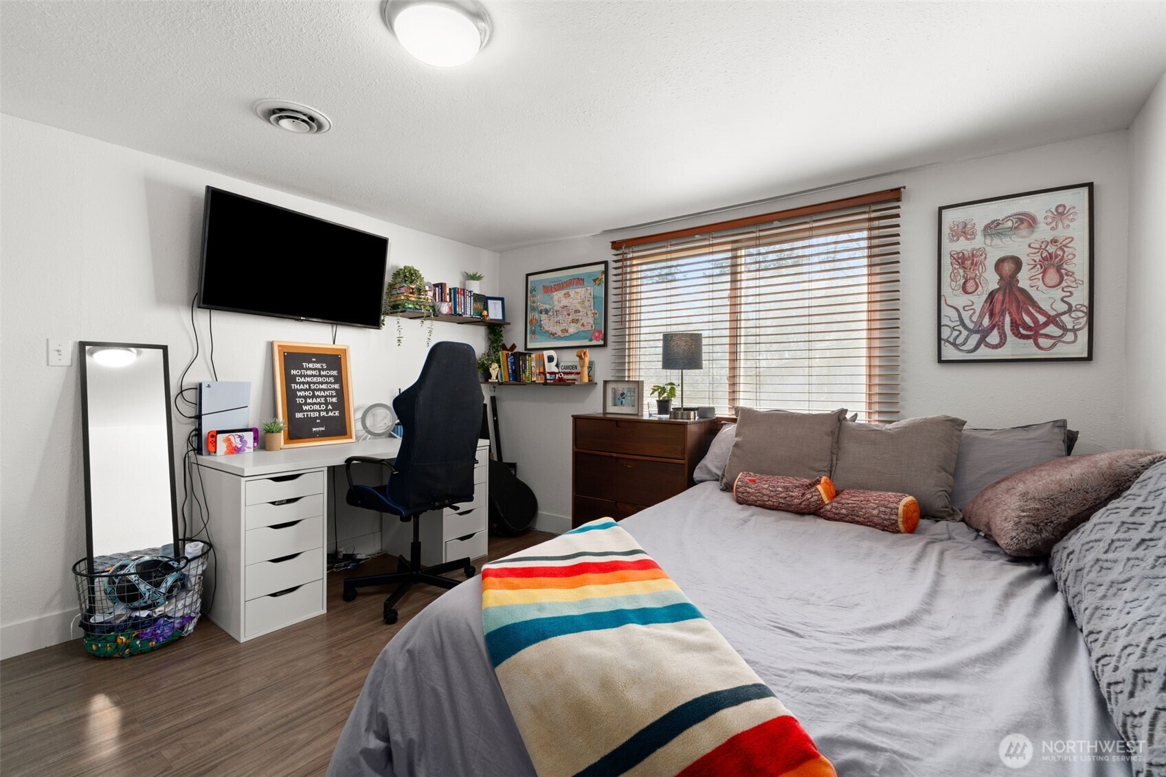 2827 Alder Street Bremerton, WA 98310 - Photo 20 of 35 a bedroom with furniture and a flat screen tv