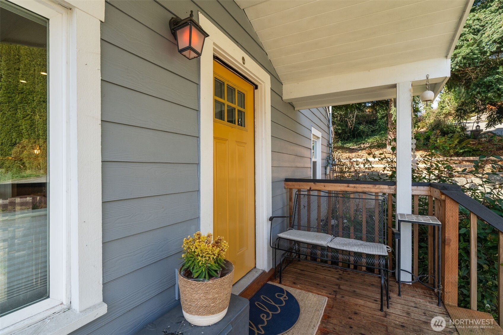 2827 Alder Street Bremerton, WA 98310 - Photo 2 of 35 a view of balcony with two chairs and a potted plant