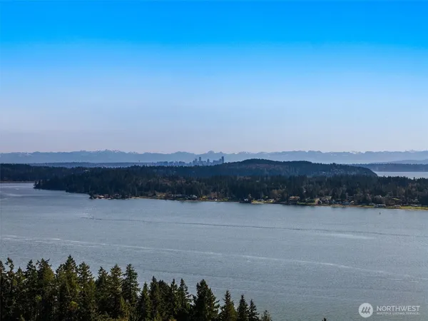 $467,777 | 2827 Alder Street, Bremerton, WA 98310