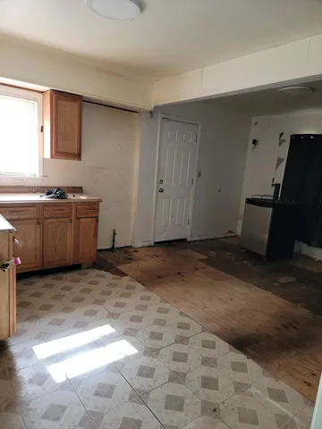 $58,000 | 5220 University Place, Detroit, MI 48224