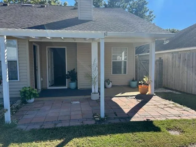 $2,300 | 1038 High Meadow Drive, Tallahassee, FL 32311