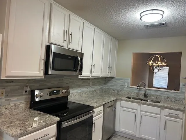 $2,300 | 1038 High Meadow Drive, Tallahassee, FL 32311