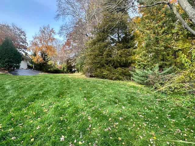 $299,000 | Lt2 Columbia Road, Cedarburg, WI 53012