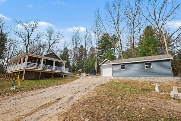 $289,000 | 3534 Chickadee Drive, Greenville, MI 48838