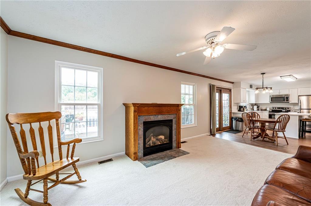 770 Altman Street Irwin, PA 15642 - Photo 21 of 39