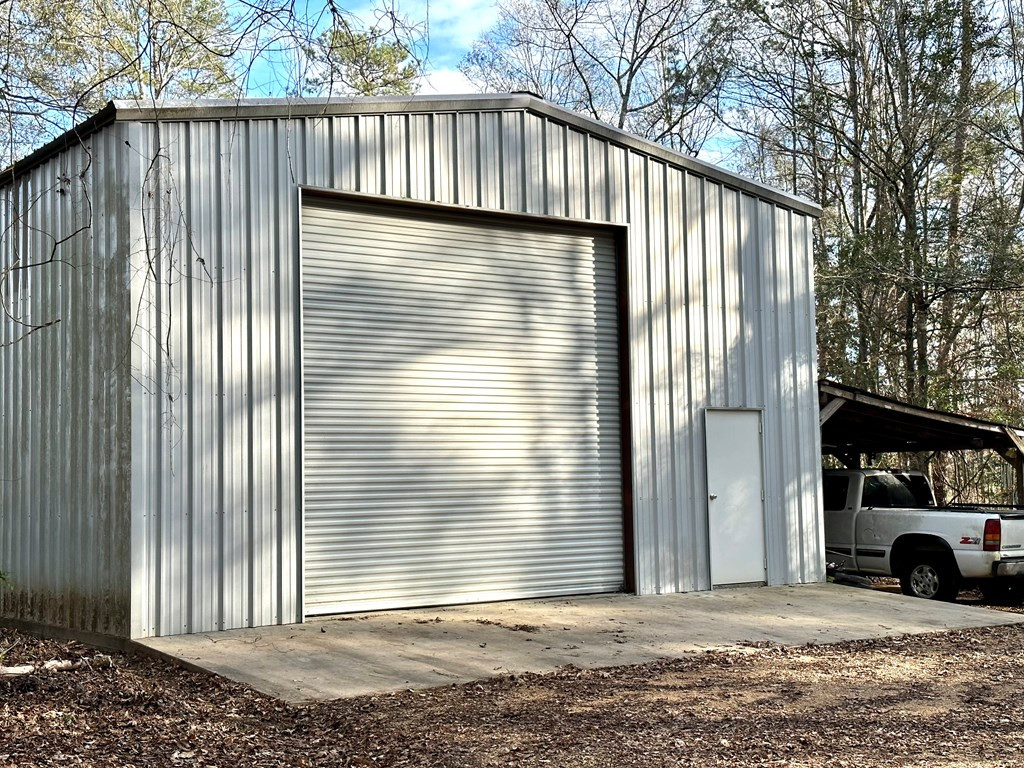 3486 King Road Liberty, MS 39645 - Photo 2 of 27 30 x 40 shop with 14 x 40 overhang