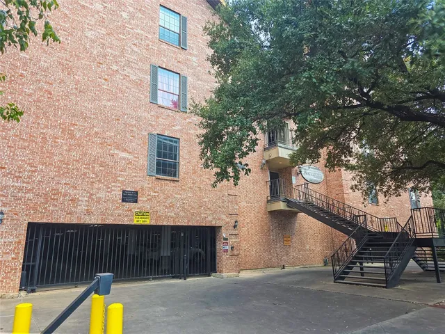 $269,000 | 2401 Leon Street, Unit 110, Austin, TX 78705