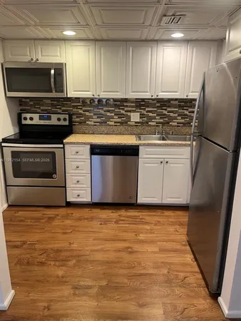 $1,600 | 3660 Inverrary Drive, Unit 2I, Lauderhill, FL 33319