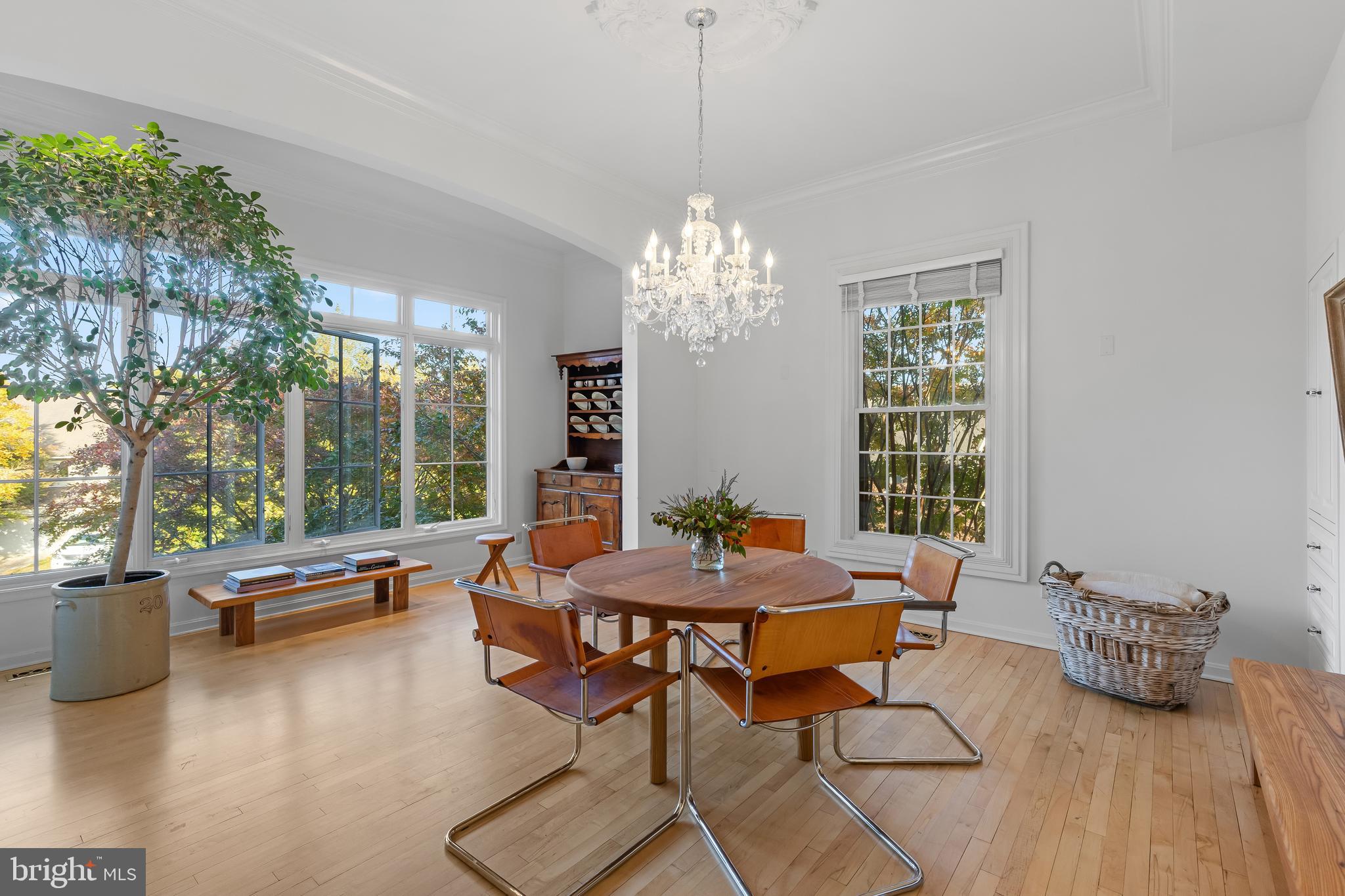 2 Southgate Avenue, Unit 10 Annapolis, MD 21401 - Photo 14 of 41 a outdoor space with furniture and a chandelier