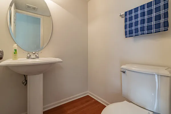 $2,700 | 522 Richard Brown Boulevard, Volo, IL 60073