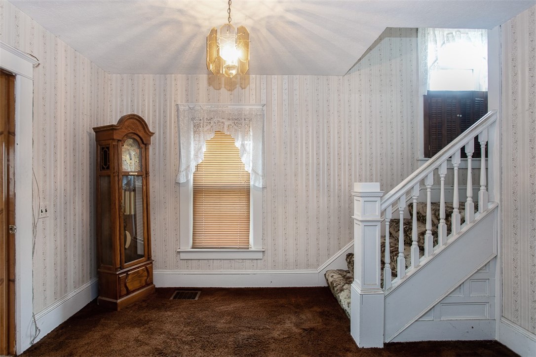 7 Genesee Street East Perry, NY 14530 - Photo 2 of 21