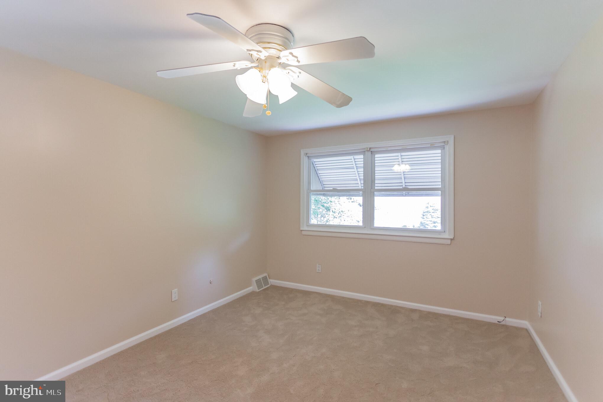 12630 Ramer Road Philadelphia, PA 19154 - Photo 20 of 29