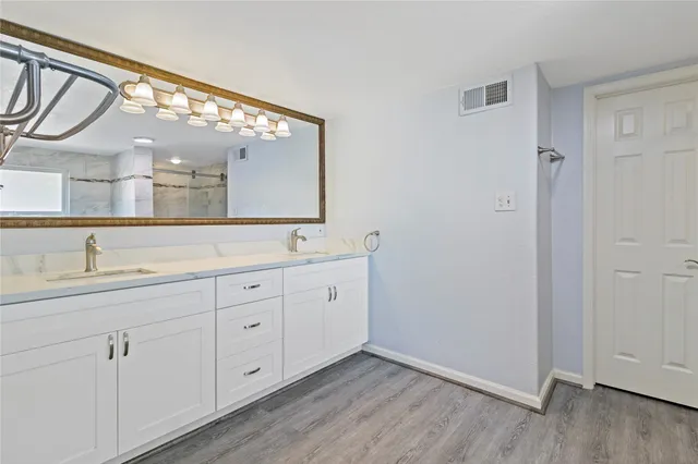 $3,490 | 2530 Wordsworth Street, Houston, TX 77030