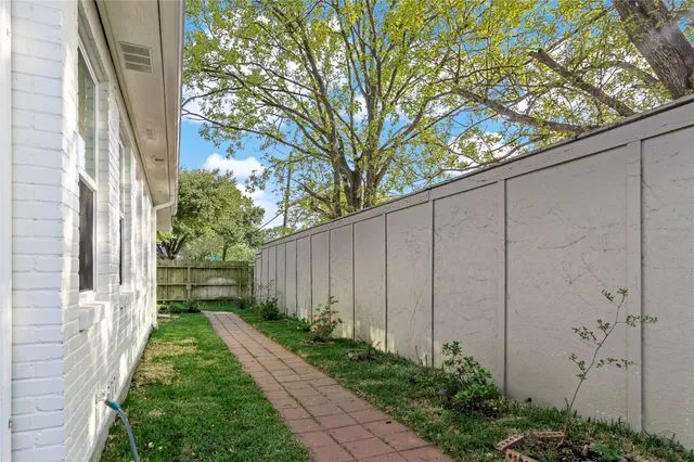 $3,490 | 2530 Wordsworth Street, Houston, TX 77030