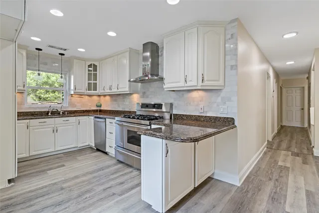 $3,490 | 2530 Wordsworth Street, Houston, TX 77030