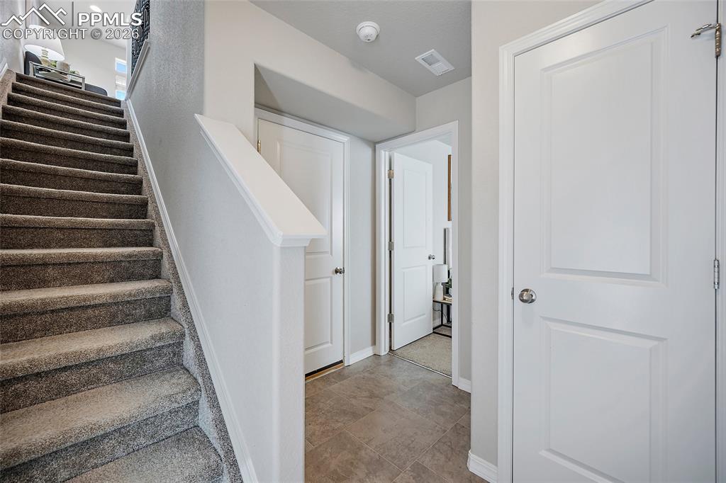 5255 Aeroglide Loop Colorado Springs, CO 80916 - Photo 16 of 23