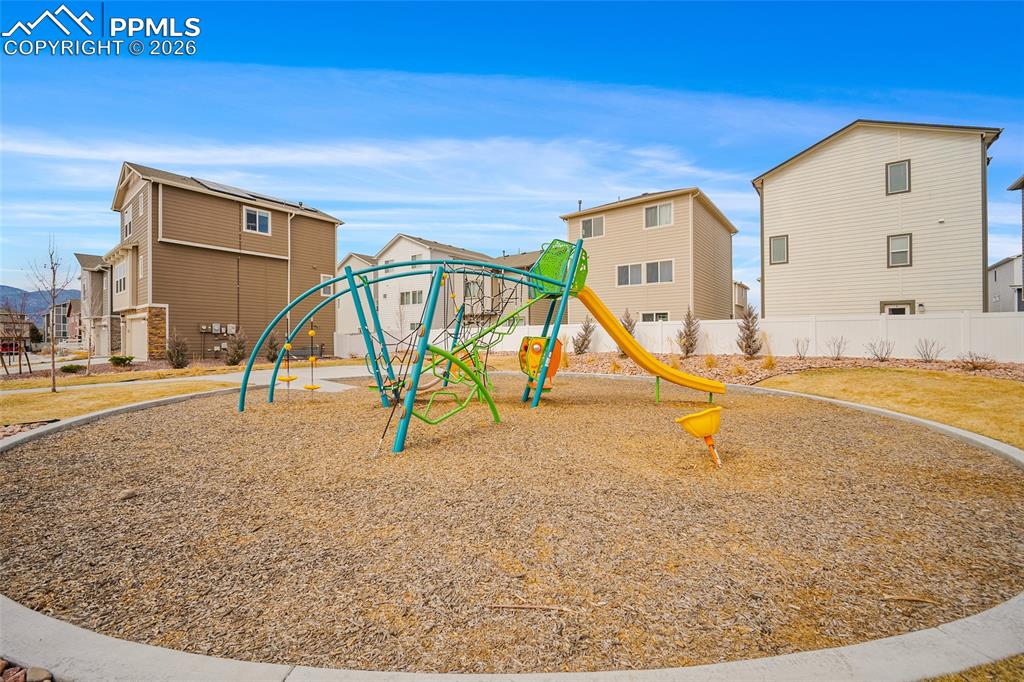5255 Aeroglide Loop Colorado Springs, CO 80916 - Photo 18 of 23