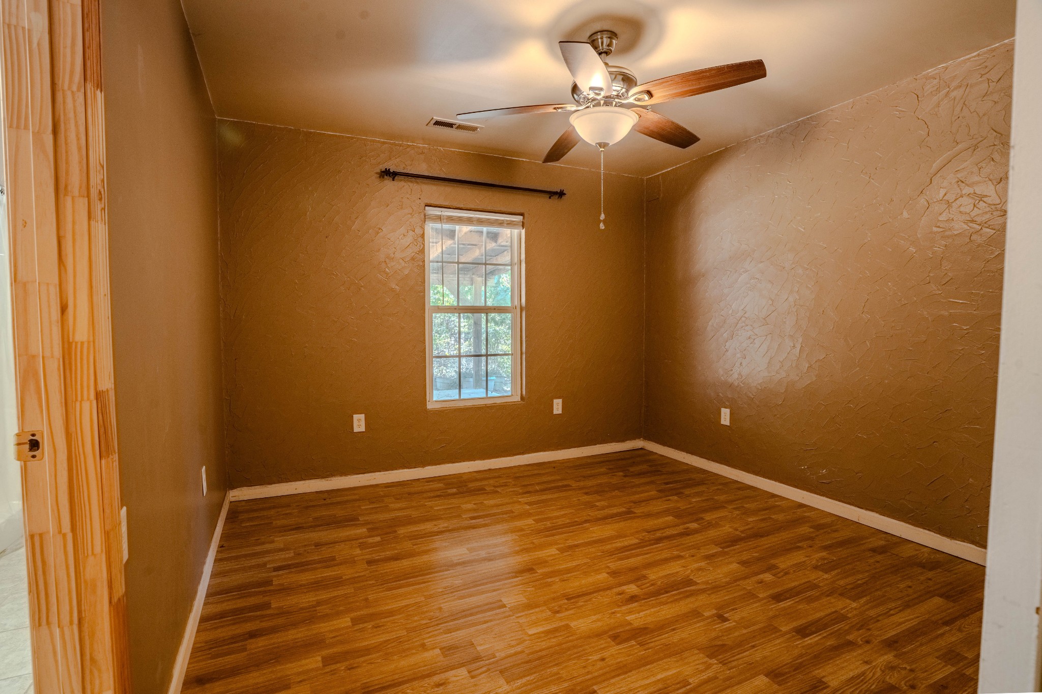 1286 David Patterson Road Lutts, TN 38471 - Photo 15 of 42 Gallery Image 15