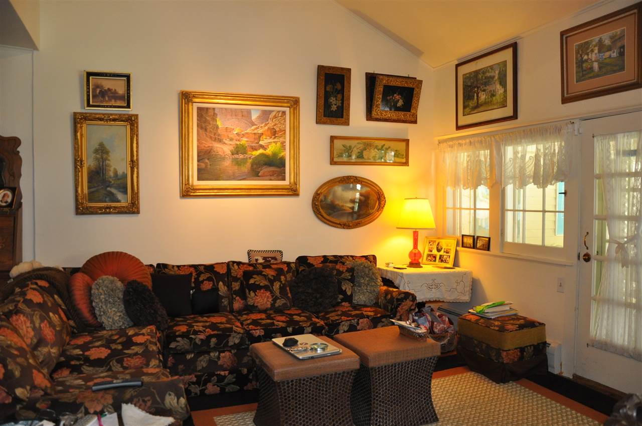 123 Borough Road Sunderland, VT 05250 - Photo 8 of 24 Gallery Image 8