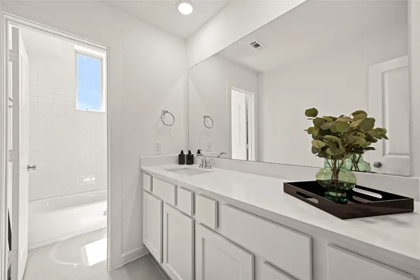 $2,650 | 19726 Curved Steel Drive, Cypress, TX 77433