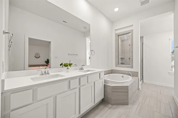 $2,650 | 19726 Curved Steel Drive, Cypress, TX 77433