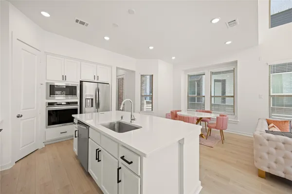 $2,650 | 19726 Curved Steel Drive, Cypress, TX 77433