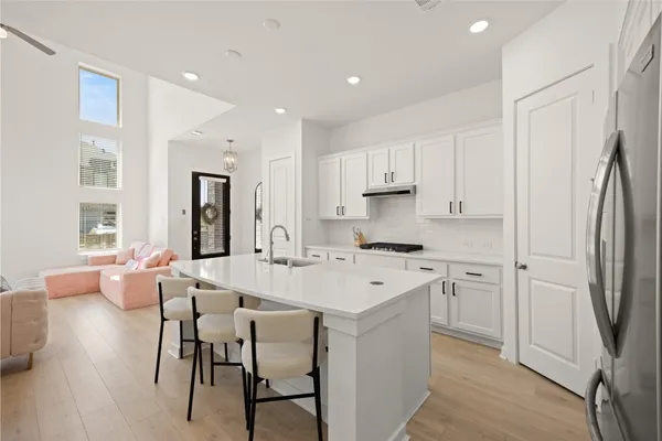 $2,650 | 19726 Curved Steel Drive, Cypress, TX 77433