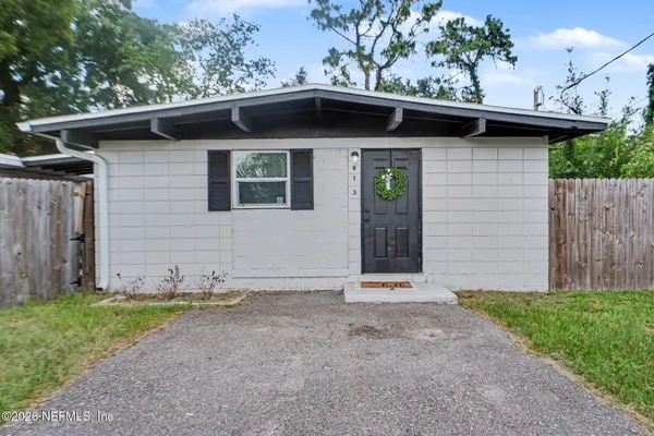 $159,000 | 913 De Paul Drive, Jacksonville, FL 32218