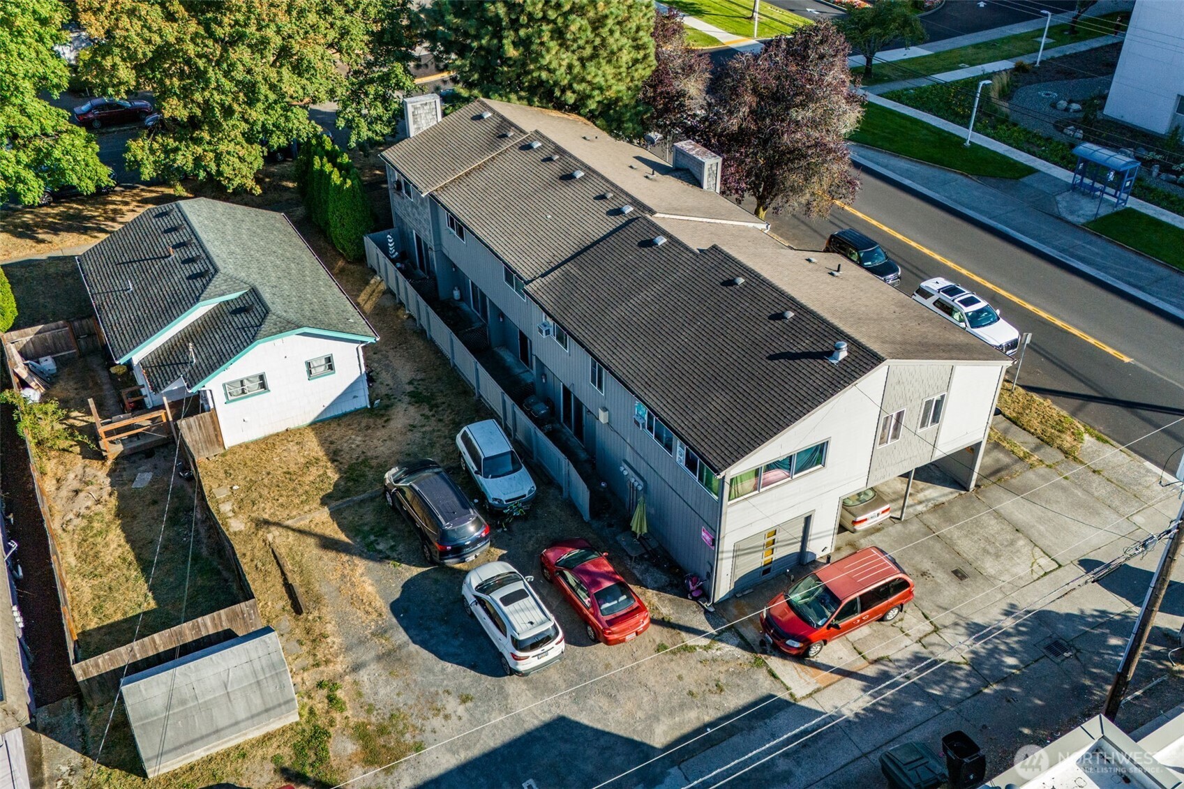 1602 Delaware Street Longview, WA 98632 - Photo 7 of 40 an aerial view of residential house with outdoor space