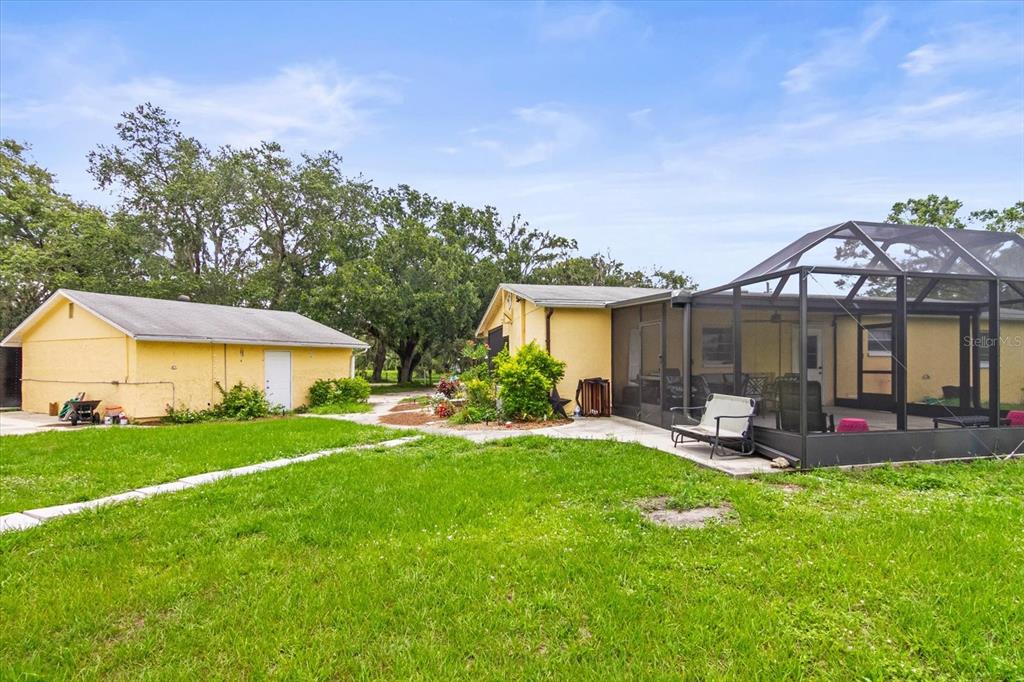 5981 Jim Davis Road Parrish, FL 34219 - Photo 36 of 39 Gallery Image 36