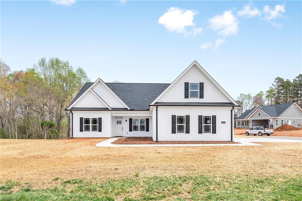 820 Community Road Lexington, NC 27295 - Photo 1 of 36 Gallery Image 1