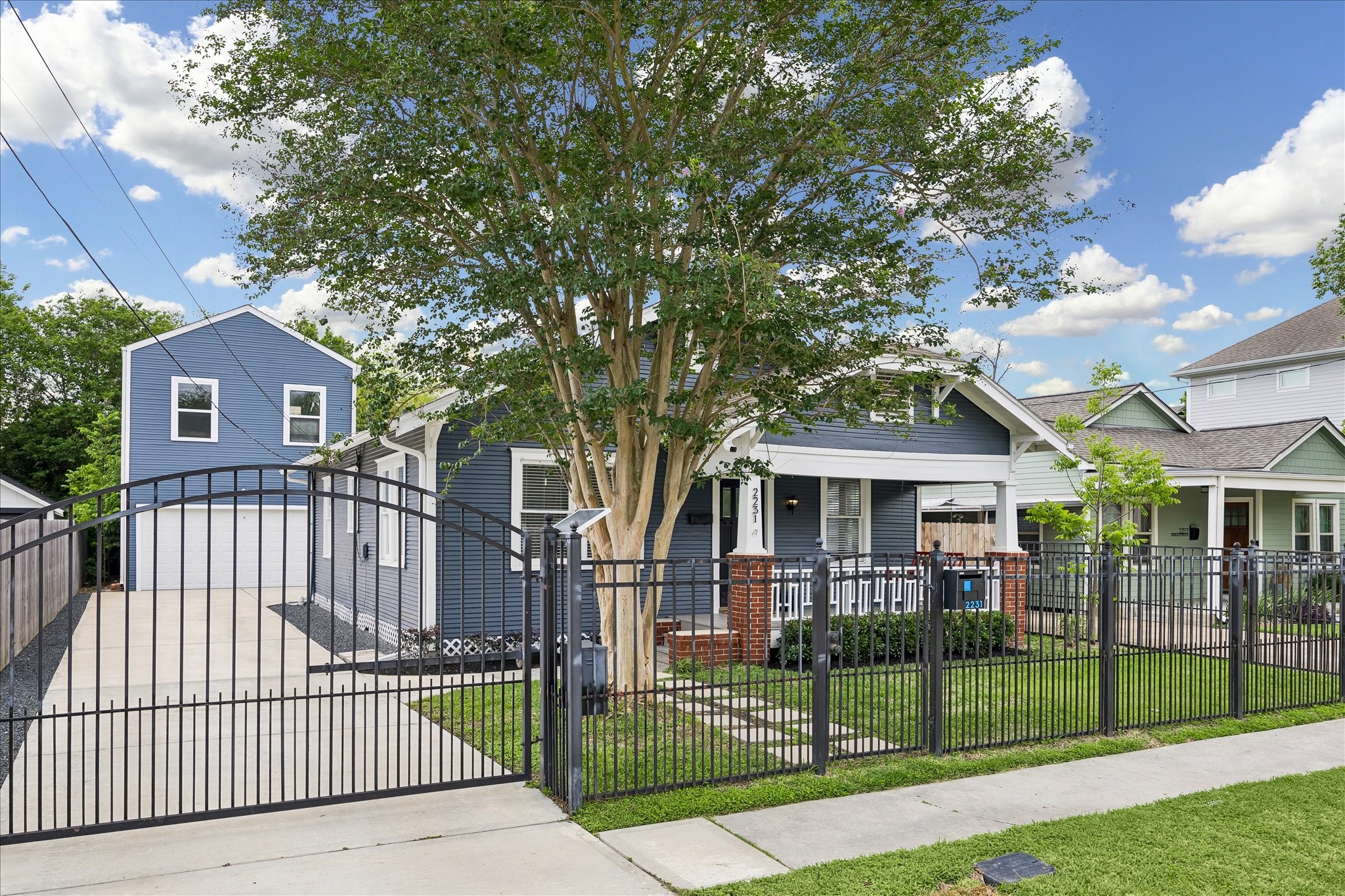 2231 Singleton Street Houston, TX 77008 - Photo 23 of 28