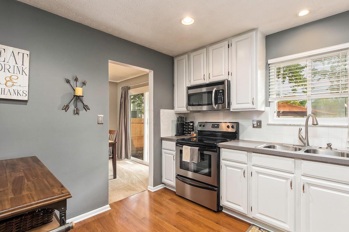 3576 Dempsey Road Westerville, OH 43081 - Photo 6 of 20 Gallery Image 6