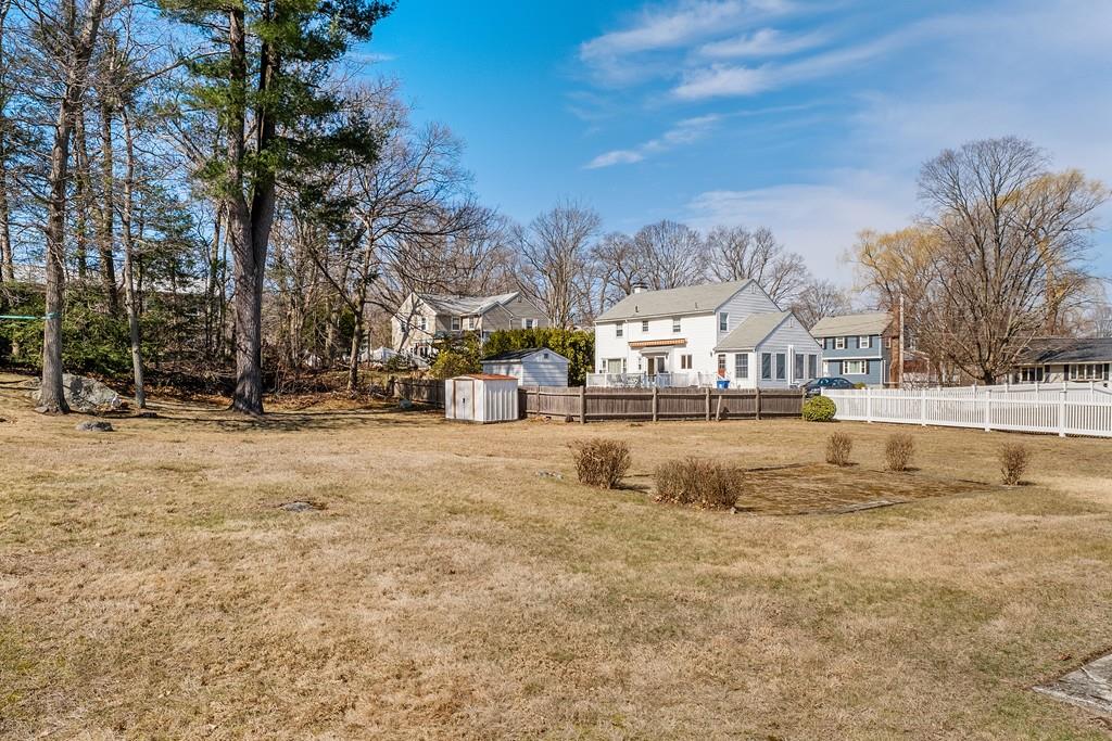 23 Plymouth Road Wakefield, MA 01880 - Photo 28 of 30 Gallery Image 28