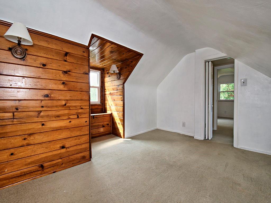 135 Harding Road Pittsburgh, PA 15229 - Photo 16 of 21 Gallery Image 16