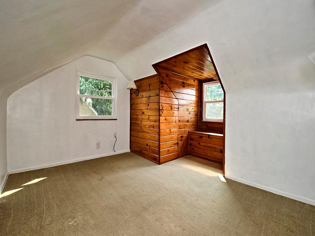 135 Harding Road Pittsburgh, PA 15229 - Photo 17 of 21 Gallery Image 17