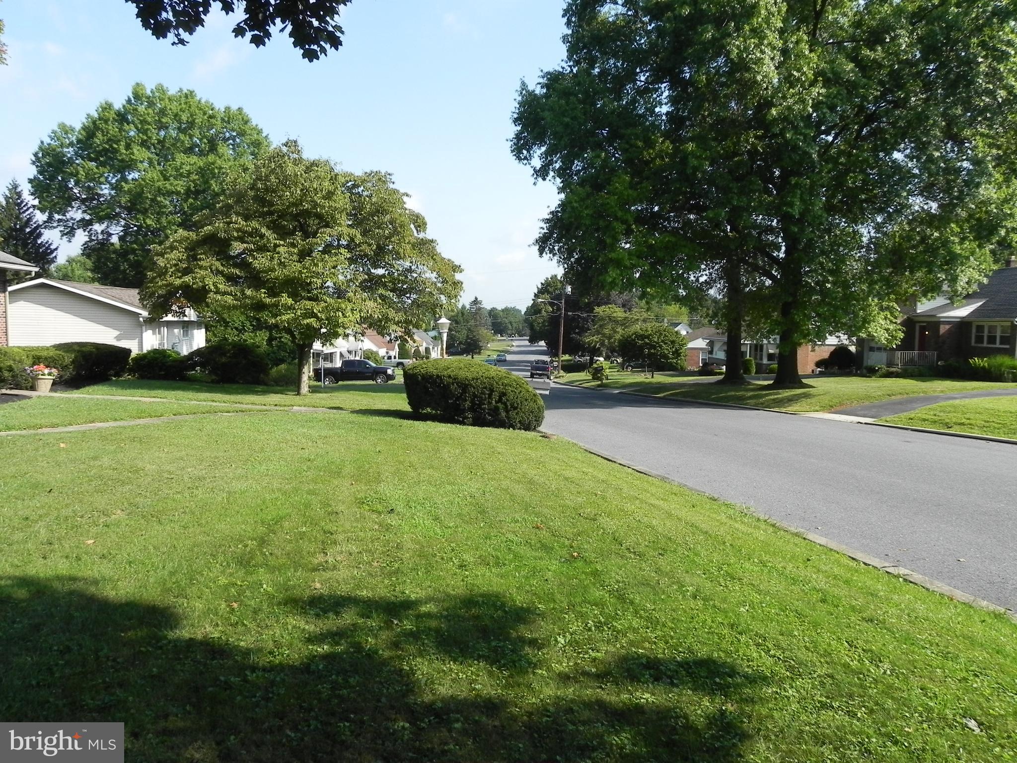 3014 Elm Road Reading, PA 19605 - Photo 9 of 32 Front Street