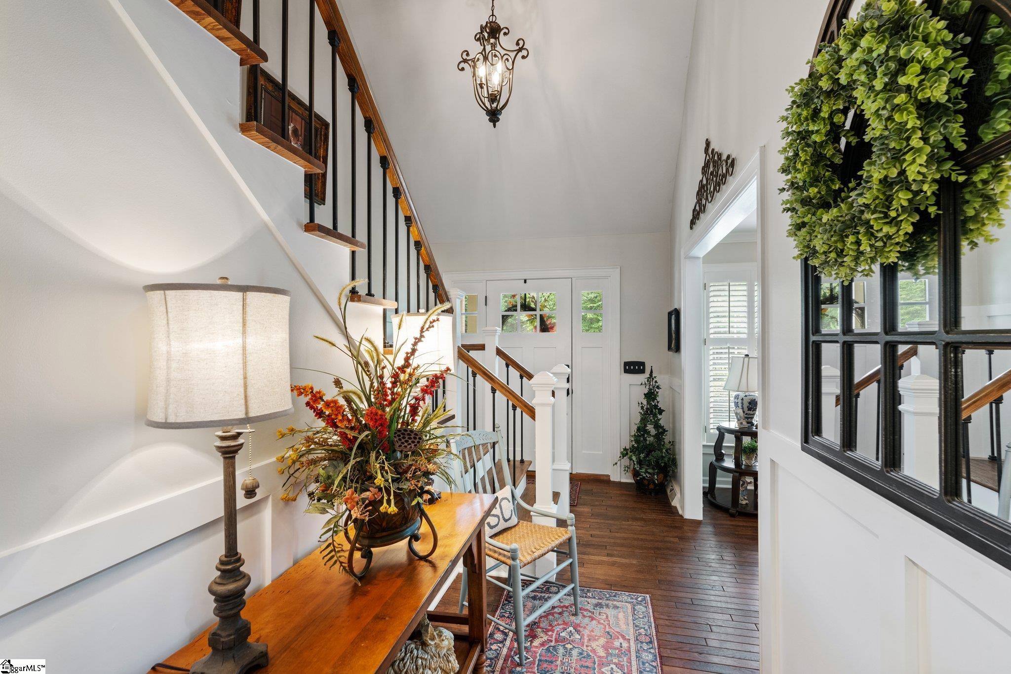 102 Cranberry Way Easley, SC 29642 - Photo 4 of 36 Gallery Image 4