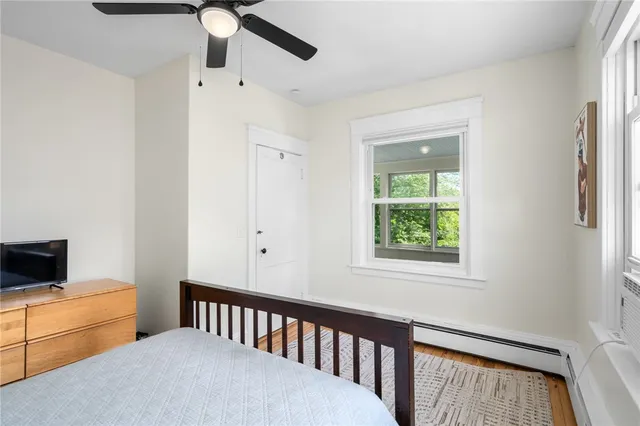 $3,200 | 83 Spring Avenue, Barrington, RI 02806