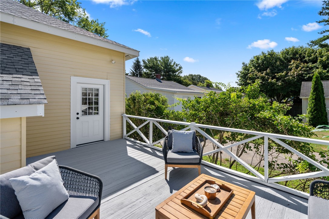 83 Spring Avenue Barrington, RI 02806 - Photo 20 of 25