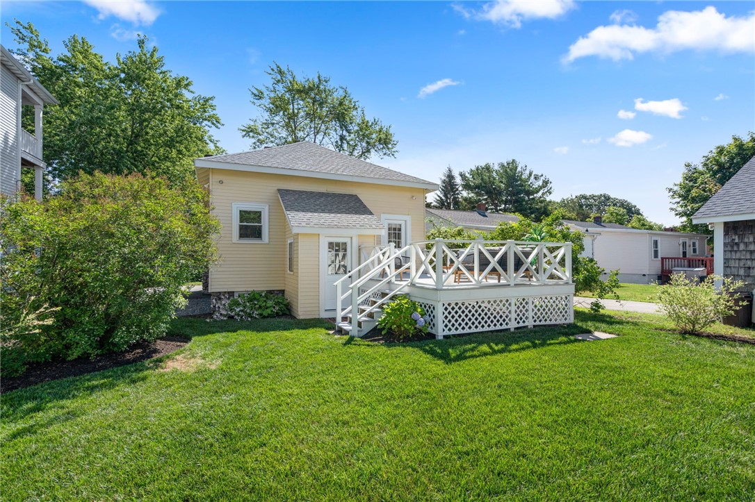 83 Spring Avenue Barrington, RI 02806 - Photo 23 of 25