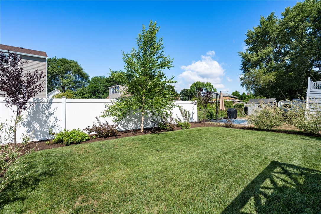 83 Spring Avenue Barrington, RI 02806 - Photo 25 of 25