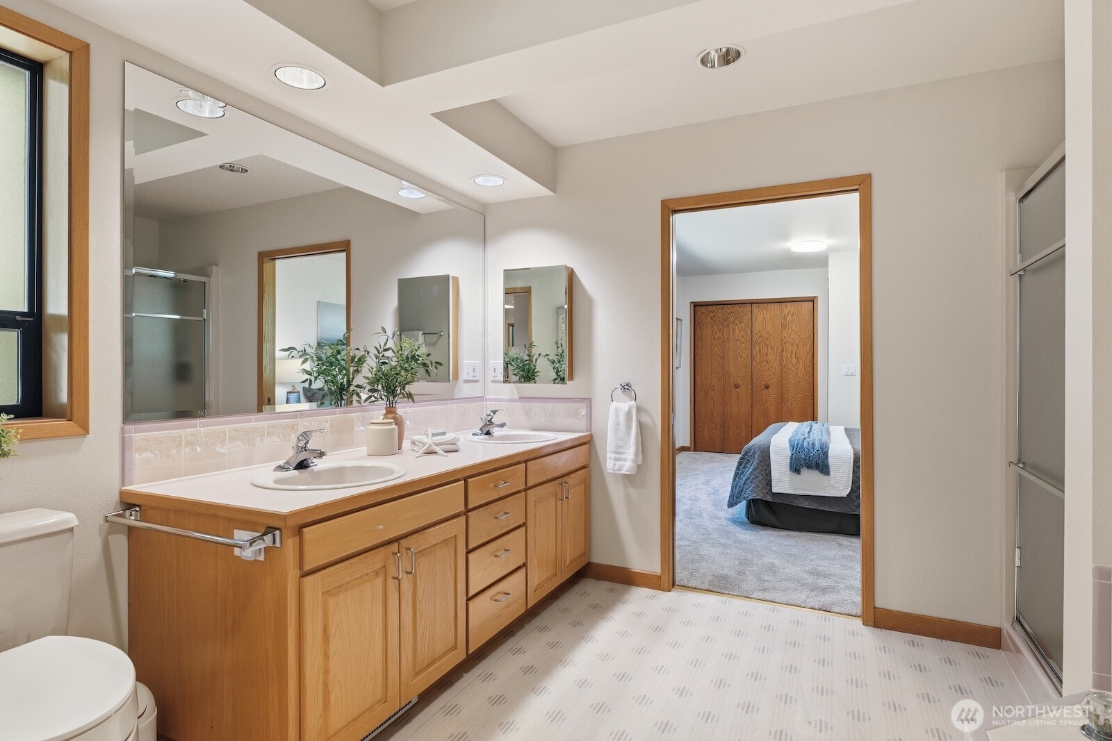 30130 Southeast Issaquah-Fall City Road Fall City, WA 98024 - Photo 24 of 39 a en suite bathroom with a granite countertop sink and a mirror
