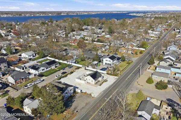 $449,000 | 471 Woodpark Drive, Brick, NJ 08723