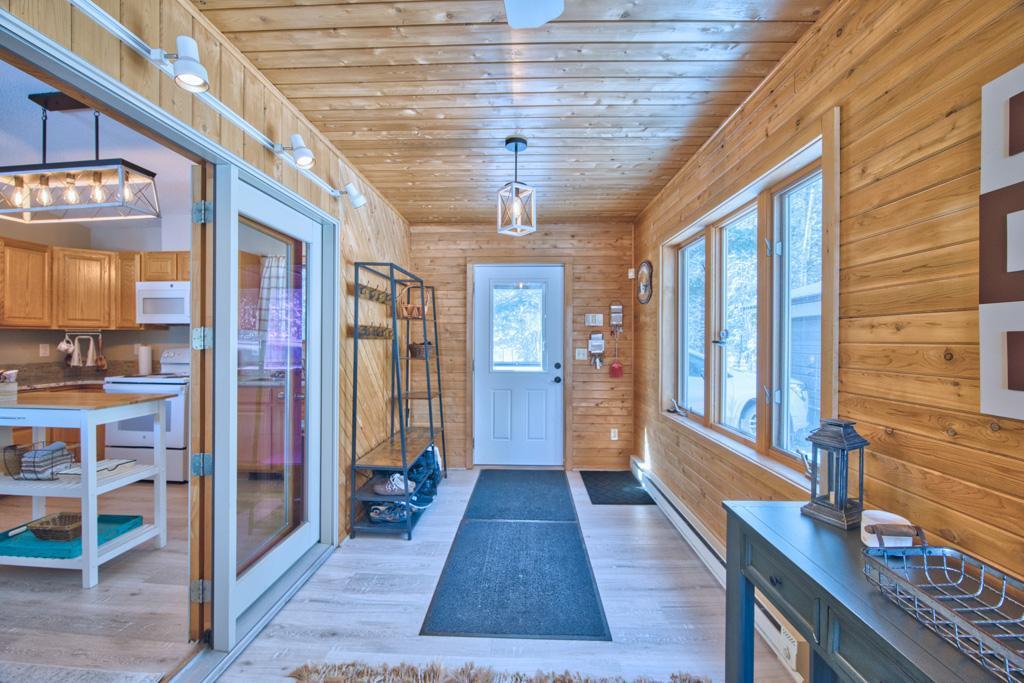 10153 South Clear Lake Road Britt, MN 55710 - Photo 2 of 27