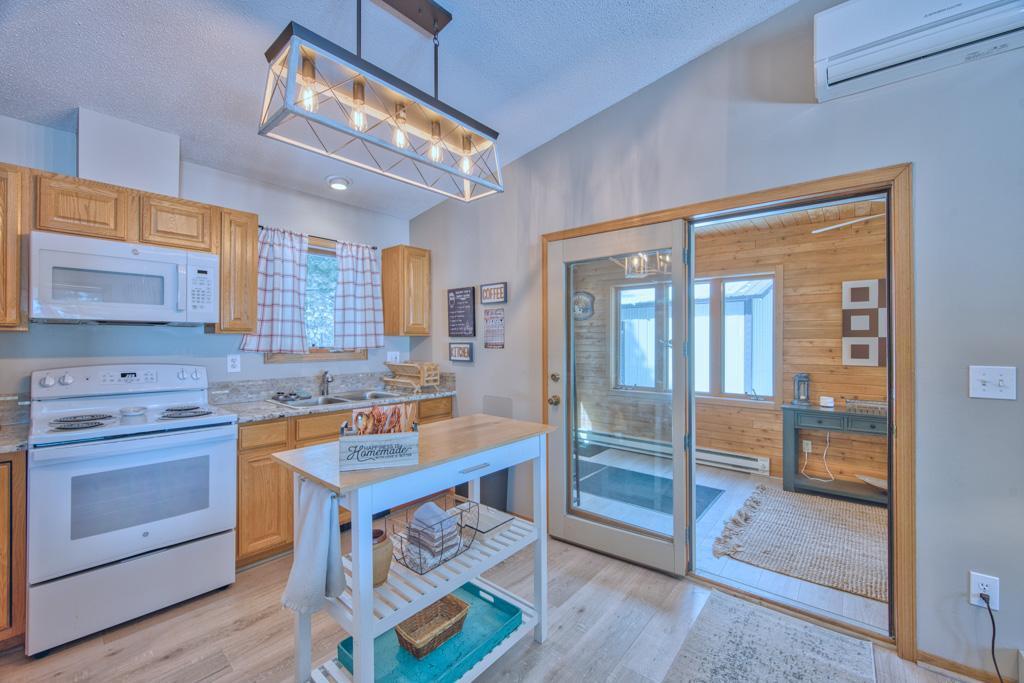 10153 South Clear Lake Road Britt, MN 55710 - Photo 4 of 27