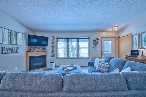$349,900 | 10153 South Clear Lake Road, Britt, MN 55710