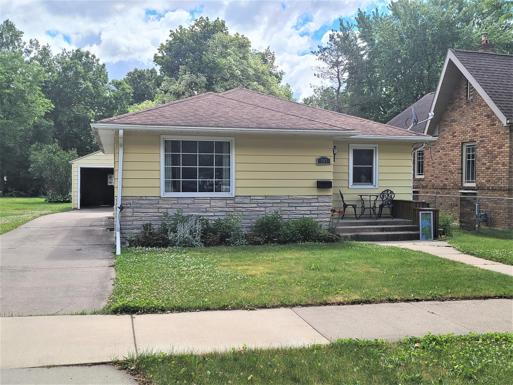 307 7th Street Southwest Austin, MN 55912 - Photo 1 of 1 Gallery Image 1