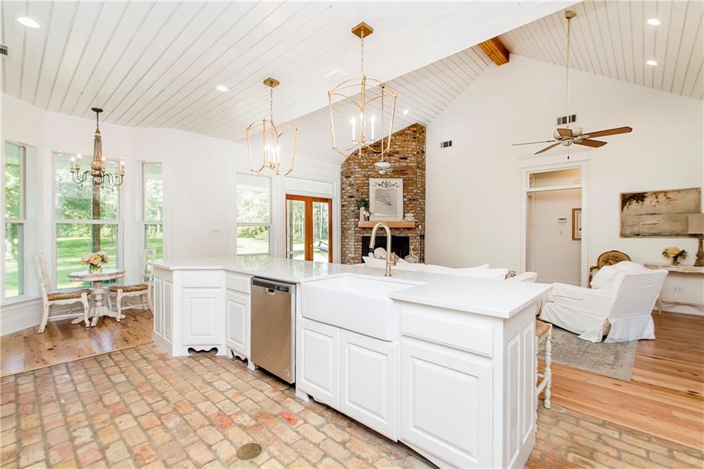 28330 Highway 444 Springfield, LA 70462 - Photo 12 of 40 Gallery Image 12